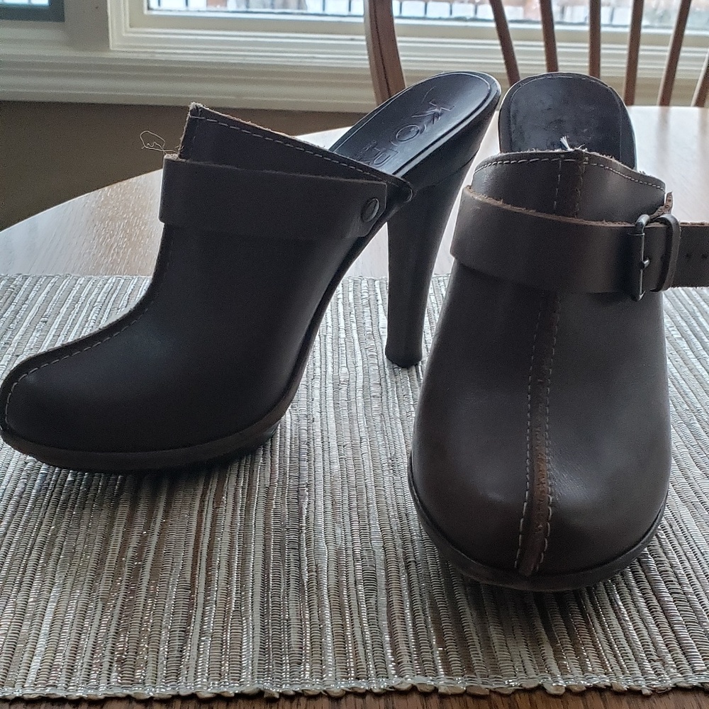 Michael Kors leather mules